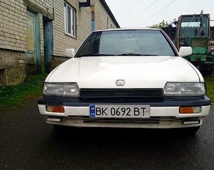 Белый Хонда Аккорд, объемом двигателя 2 л и пробегом 400 тыс. км за 700 $, фото 4 на Automoto.ua