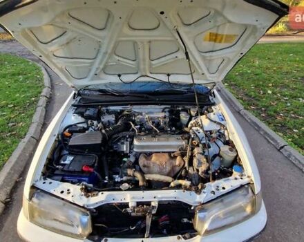 Белый Хонда Аккорд, объемом двигателя 1.85 л и пробегом 280 тыс. км за 1900 $, фото 9 на Automoto.ua