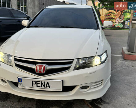 Белый Хонда Аккорд, объемом двигателя 2.35 л и пробегом 274 тыс. км за 7300 $, фото 4 на Automoto.ua