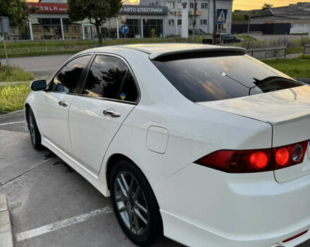 Белый Хонда Аккорд, объемом двигателя 2.35 л и пробегом 274 тыс. км за 7300 $, фото 12 на Automoto.ua