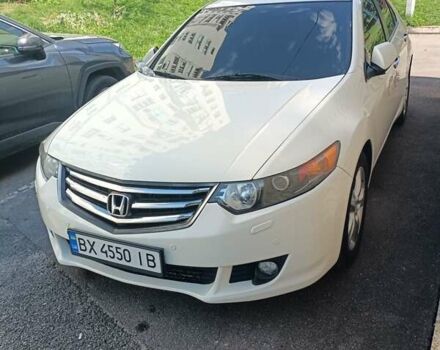 Белый Хонда Аккорд, объемом двигателя 2.4 л и пробегом 250 тыс. км за 10800 $, фото 6 на Automoto.ua