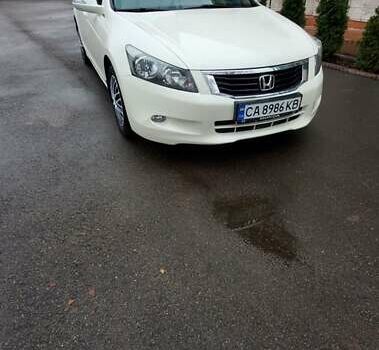 Білий Хонда Аккорд, об'ємом двигуна 2.35 л та пробігом 219 тис. км за 8500 $, фото 1 на Automoto.ua