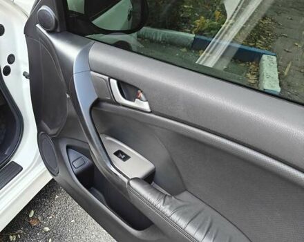 Білий Хонда Аккорд, об'ємом двигуна 2.35 л та пробігом 127 тис. км за 11500 $, фото 1 на Automoto.ua