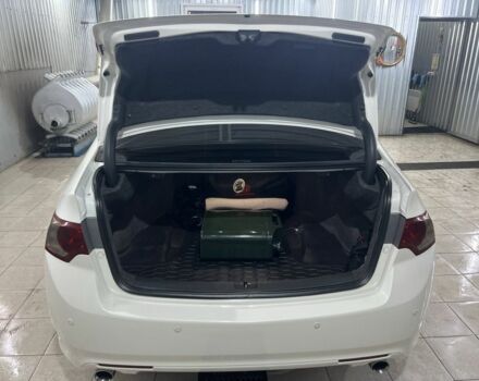 Белый Хонда Аккорд, объемом двигателя 2 л и пробегом 198 тыс. км за 10700 $, фото 17 на Automoto.ua