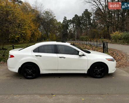 Белый Хонда Аккорд, объемом двигателя 2.35 л и пробегом 226 тыс. км за 9000 $, фото 9 на Automoto.ua