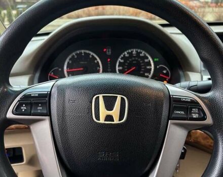 Белый Хонда Аккорд, объемом двигателя 2.35 л и пробегом 260 тыс. км за 7200 $, фото 13 на Automoto.ua