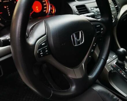 Белый Хонда Аккорд, объемом двигателя 2.35 л и пробегом 118 тыс. км за 12500 $, фото 24 на Automoto.ua