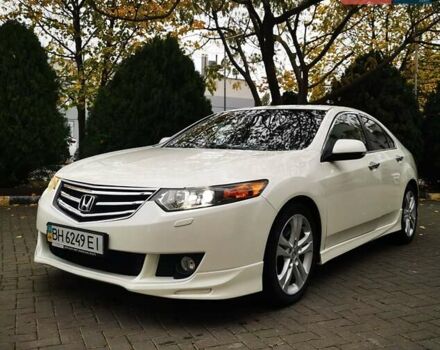 Белый Хонда Аккорд, объемом двигателя 2.35 л и пробегом 118 тыс. км за 12500 $, фото 3 на Automoto.ua