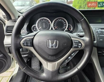 Білий Хонда Аккорд, об'ємом двигуна 2.35 л та пробігом 119 тис. км за 10900 $, фото 16 на Automoto.ua