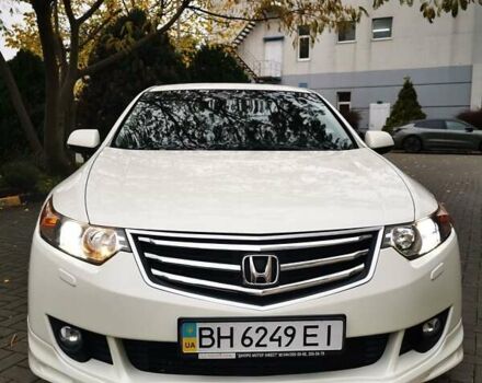 Белый Хонда Аккорд, объемом двигателя 2.35 л и пробегом 118 тыс. км за 12500 $, фото 26 на Automoto.ua