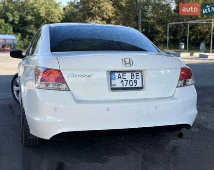 Білий Хонда Аккорд, об'ємом двигуна 2.35 л та пробігом 267 тис. км за 8500 $, фото 3 на Automoto.ua