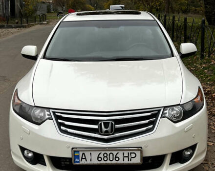 Белый Хонда Аккорд, объемом двигателя 2.35 л и пробегом 226 тыс. км за 9000 $, фото 2 на Automoto.ua