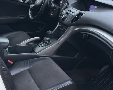 Белый Хонда Аккорд, объемом двигателя 2 л и пробегом 735 тыс. км за 6999 $, фото 9 на Automoto.ua