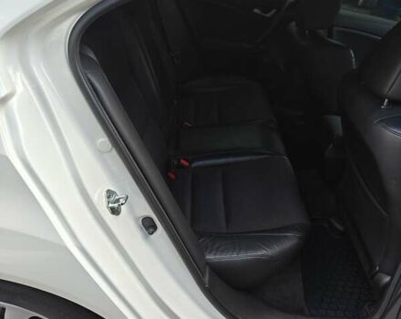 Білий Хонда Аккорд, об'ємом двигуна 2.35 л та пробігом 127 тис. км за 11500 $, фото 4 на Automoto.ua