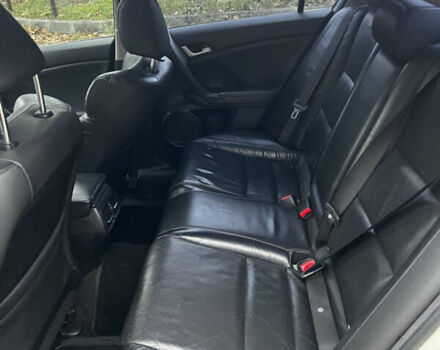 Белый Хонда Аккорд, объемом двигателя 2.35 л и пробегом 226 тыс. км за 9000 $, фото 17 на Automoto.ua