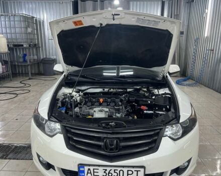 Белый Хонда Аккорд, объемом двигателя 2 л и пробегом 198 тыс. км за 10700 $, фото 11 на Automoto.ua