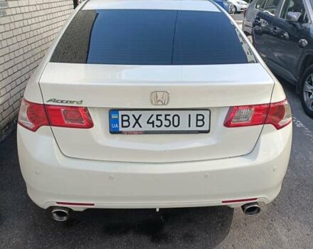 Белый Хонда Аккорд, объемом двигателя 2.4 л и пробегом 250 тыс. км за 10800 $, фото 5 на Automoto.ua