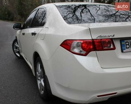 Белый Хонда Аккорд, объемом двигателя 2 л и пробегом 189 тыс. км за 9800 $, фото 10 на Automoto.ua