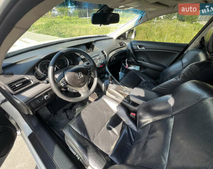 Белый Хонда Аккорд, объемом двигателя 2.4 л и пробегом 267 тыс. км за 9500 $, фото 9 на Automoto.ua