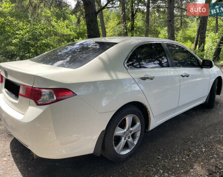 Белый Хонда Аккорд, объемом двигателя 2 л и пробегом 273 тыс. км за 8500 $, фото 1 на Automoto.ua