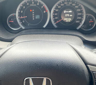 Белый Хонда Аккорд, объемом двигателя 2.35 л и пробегом 210 тыс. км за 10300 $, фото 8 на Automoto.ua