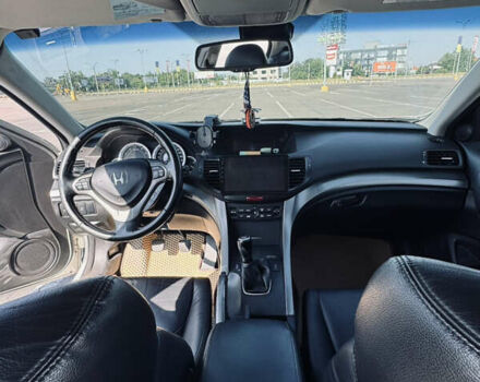 Белый Хонда Аккорд, объемом двигателя 2.2 л и пробегом 291 тыс. км за 8800 $, фото 22 на Automoto.ua