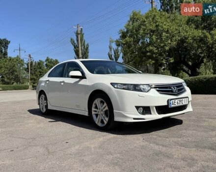 Белый Хонда Аккорд, объемом двигателя 2.35 л и пробегом 140 тыс. км за 9999 $, фото 2 на Automoto.ua
