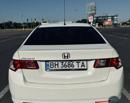 Белый Хонда Аккорд, объемом двигателя 2.2 л и пробегом 291 тыс. км за 8800 $, фото 3 на Automoto.ua