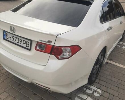 Білий Хонда Аккорд, об'ємом двигуна 2.4 л та пробігом 188 тис. км за 8000 $, фото 7 на Automoto.ua