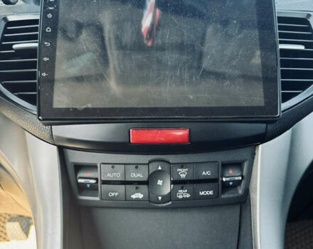 Белый Хонда Аккорд, объемом двигателя 2.2 л и пробегом 291 тыс. км за 8800 $, фото 19 на Automoto.ua