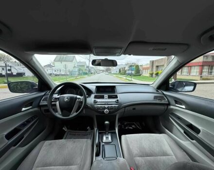 Білий Хонда Аккорд, об'ємом двигуна 0.24 л та пробігом 173 тис. км за 6000 $, фото 12 на Automoto.ua