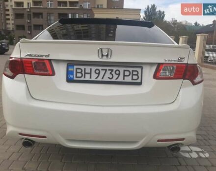 Білий Хонда Аккорд, об'ємом двигуна 2.4 л та пробігом 188 тис. км за 8000 $, фото 2 на Automoto.ua
