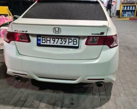 Білий Хонда Аккорд, об'ємом двигуна 2.4 л та пробігом 188 тис. км за 8000 $, фото 26 на Automoto.ua