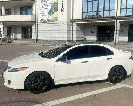 Белый Хонда Аккорд, объемом двигателя 2.35 л и пробегом 210 тыс. км за 10300 $, фото 5 на Automoto.ua