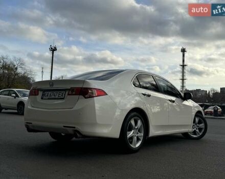 Белый Хонда Аккорд, объемом двигателя 2.35 л и пробегом 195 тыс. км за 10800 $, фото 12 на Automoto.ua