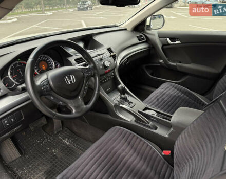 Белый Хонда Аккорд, объемом двигателя 2.2 л и пробегом 170 тыс. км за 10900 $, фото 13 на Automoto.ua