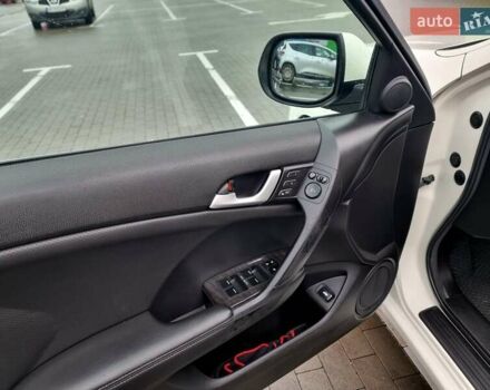 Белый Хонда Аккорд, объемом двигателя 2.35 л и пробегом 227 тыс. км за 10950 $, фото 38 на Automoto.ua