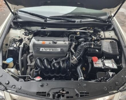 Белый Хонда Аккорд, объемом двигателя 2.4 л и пробегом 164 тыс. км за 249 $, фото 10 на Automoto.ua