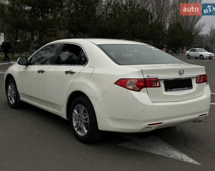 Белый Хонда Аккорд, объемом двигателя 2.2 л и пробегом 170 тыс. км за 10900 $, фото 11 на Automoto.ua
