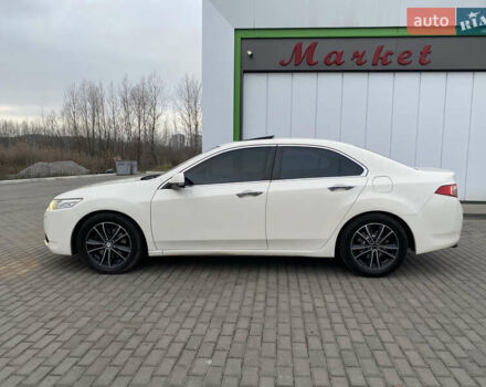 Білий Хонда Аккорд, об'ємом двигуна 2.35 л та пробігом 179 тис. км за 10500 $, фото 9 на Automoto.ua