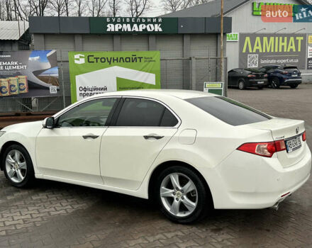 Белый Хонда Аккорд, объемом двигателя 2.4 л и пробегом 227 тыс. км за 9999 $, фото 17 на Automoto.ua