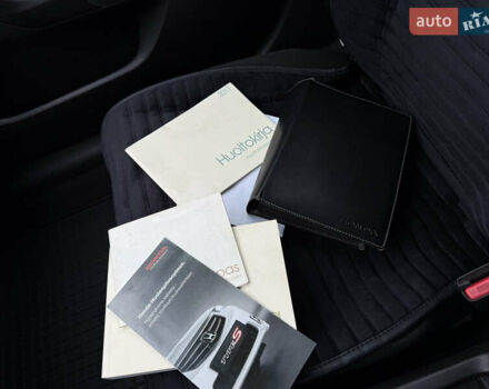 Белый Хонда Аккорд, объемом двигателя 2.2 л и пробегом 170 тыс. км за 10900 $, фото 30 на Automoto.ua