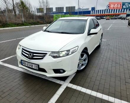 Белый Хонда Аккорд, объемом двигателя 2.35 л и пробегом 227 тыс. км за 10950 $, фото 3 на Automoto.ua