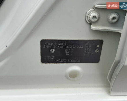 Белый Хонда Аккорд, объемом двигателя 2.4 л и пробегом 227 тыс. км за 9999 $, фото 30 на Automoto.ua