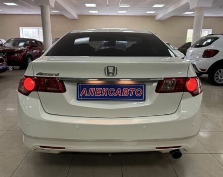 Белый Хонда Аккорд, объемом двигателя 2 л и пробегом 189 тыс. км за 9900 $, фото 3 на Automoto.ua