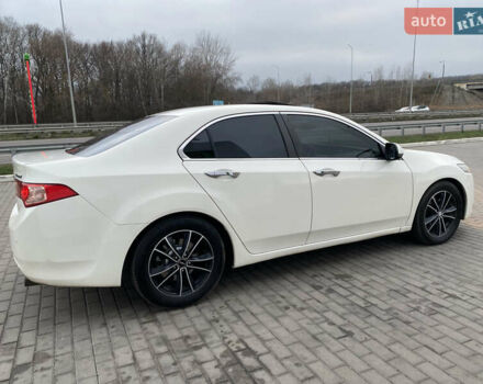 Білий Хонда Аккорд, об'ємом двигуна 2.35 л та пробігом 179 тис. км за 10500 $, фото 4 на Automoto.ua