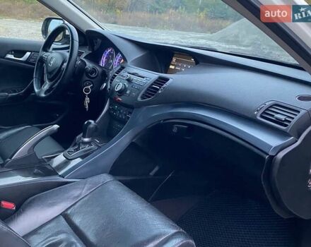 Белый Хонда Аккорд, объемом двигателя 2.4 л и пробегом 177 тыс. км за 9900 $, фото 26 на Automoto.ua