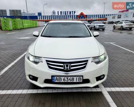 Белый Хонда Аккорд, объемом двигателя 2.35 л и пробегом 227 тыс. км за 10950 $, фото 10 на Automoto.ua