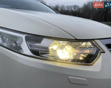 Білий Хонда Аккорд, об'ємом двигуна 2.35 л та пробігом 179 тис. км за 10500 $, фото 37 на Automoto.ua