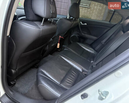 Белый Хонда Аккорд, объемом двигателя 2 л и пробегом 123 тыс. км за 11999 $, фото 26 на Automoto.ua